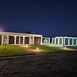 Mat Отель Лакания